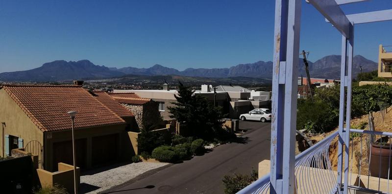 1 Bedroom Property for Sale in Gordons Bay Western Cape